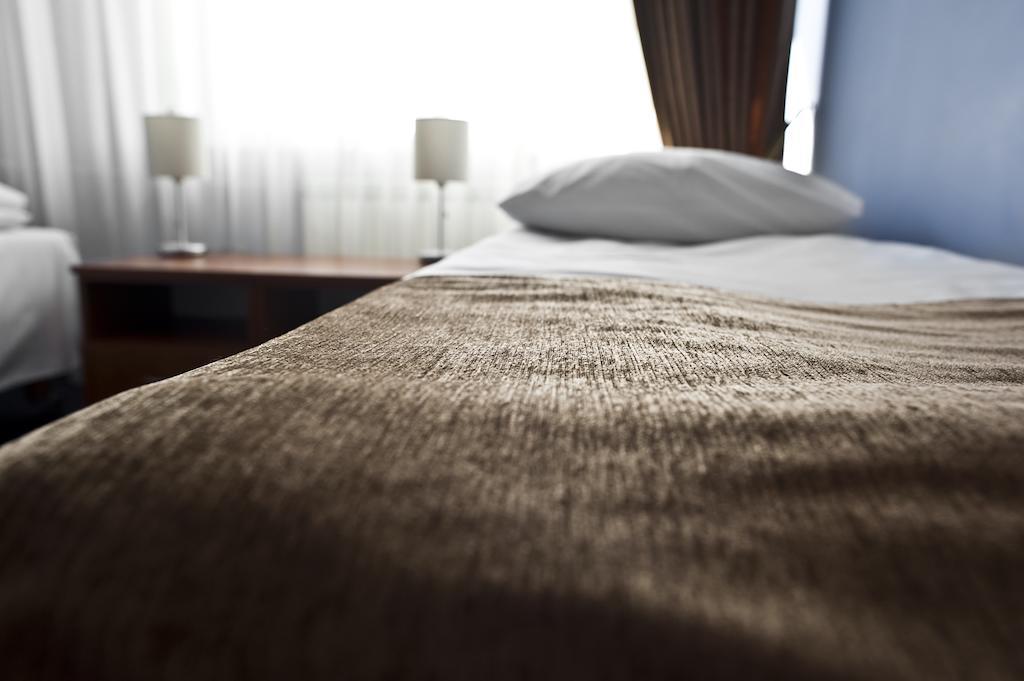 Hotel Korona Łuków エクステリア 写真